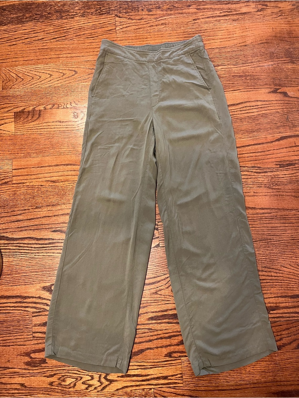 Old Navy Olive Green High Rise Wide Leg Pants size Medium Tall